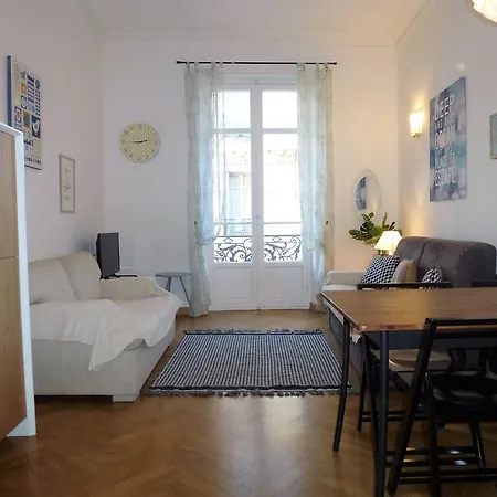 Luckey Homes - Rue Guiglia Apartamento *